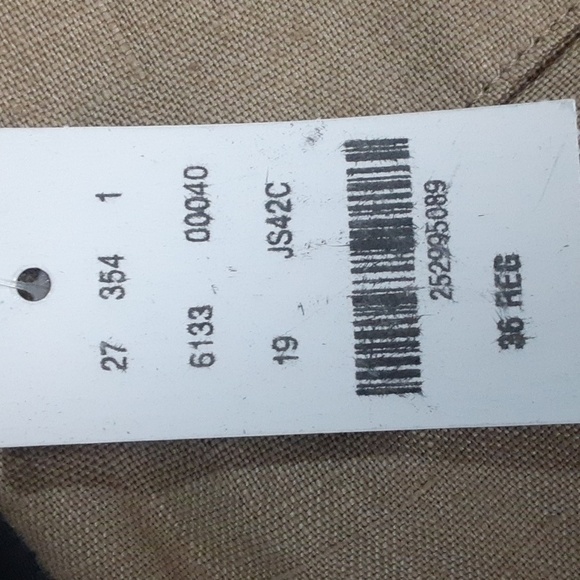 Brook Brother Linen Pleated Front Pocket Tan Shorts - Picture 9 of 11